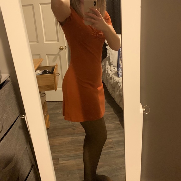 Dress - Picture 3 of 3